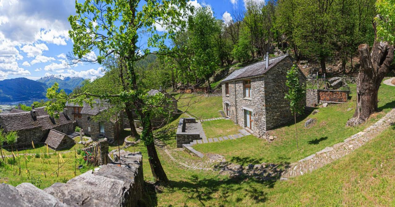 Birdbox Curzutt Hotel Monte Carasso Exterior photo